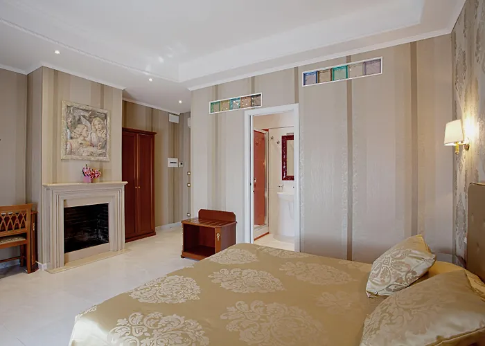 招待所 纳沃那皇后屋顶旅馆 4*