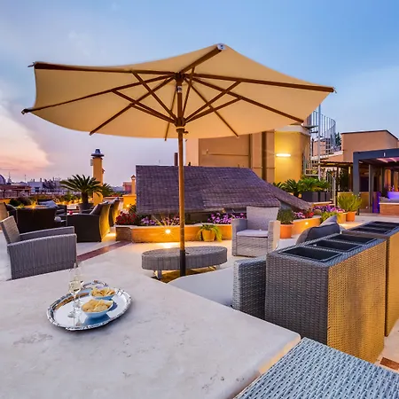 Navona Queen Rooftop 4* Řím