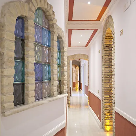 Navona Queen Rooftop Penzion 4*