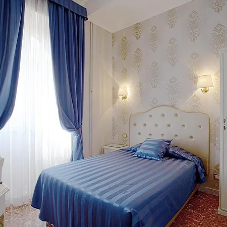 בית הארחה Navona Queen Rooftop