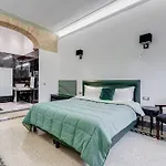 Navona Queen Rooftop Guest house 4*