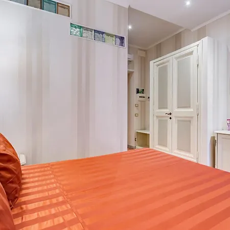 Guest house Navona Queen Rooftop 2*
