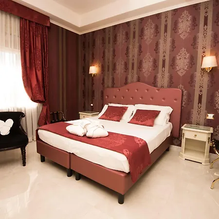 ナヴォーナ クイーン ルーフトップ