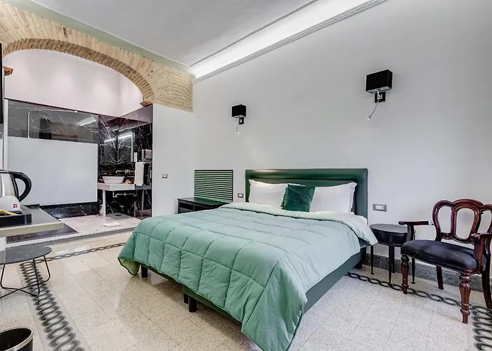 Navona Queen Rooftop Πανσιόν 4*