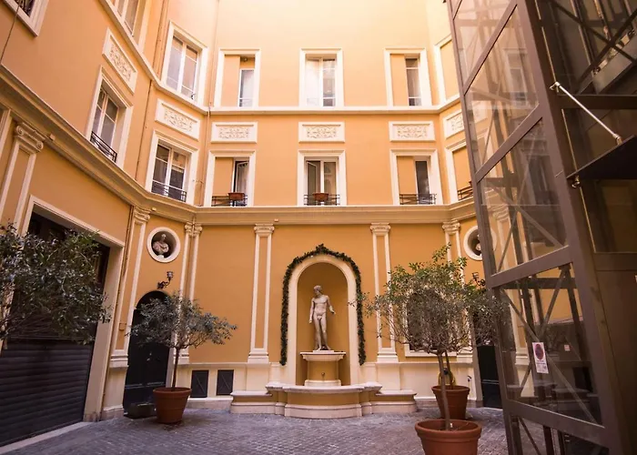 Navona Queen Rooftop